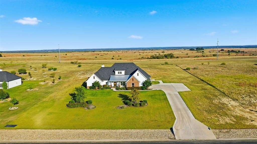 2 Acres of Residential Land with Home for Sale in Weatherford, Texas