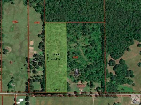 10 Acres of Recreational & Residential Land for Sale in Clarksville, Texas