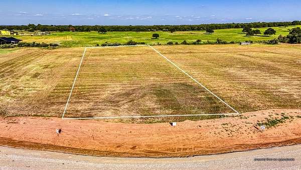 2 Acres of Residential Land for Sale in Poolville, Texas