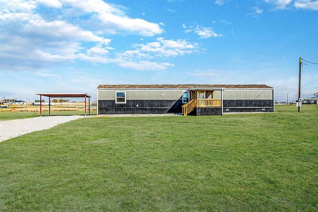 2 Acres of Residential Land with Home for Sale in Decatur, Texas