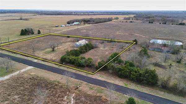 2.73 Acres of Mixed-Use Land for Sale in Cooper, Texas