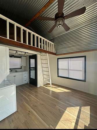 Residential Land with Home for Lease in Howe, Texas