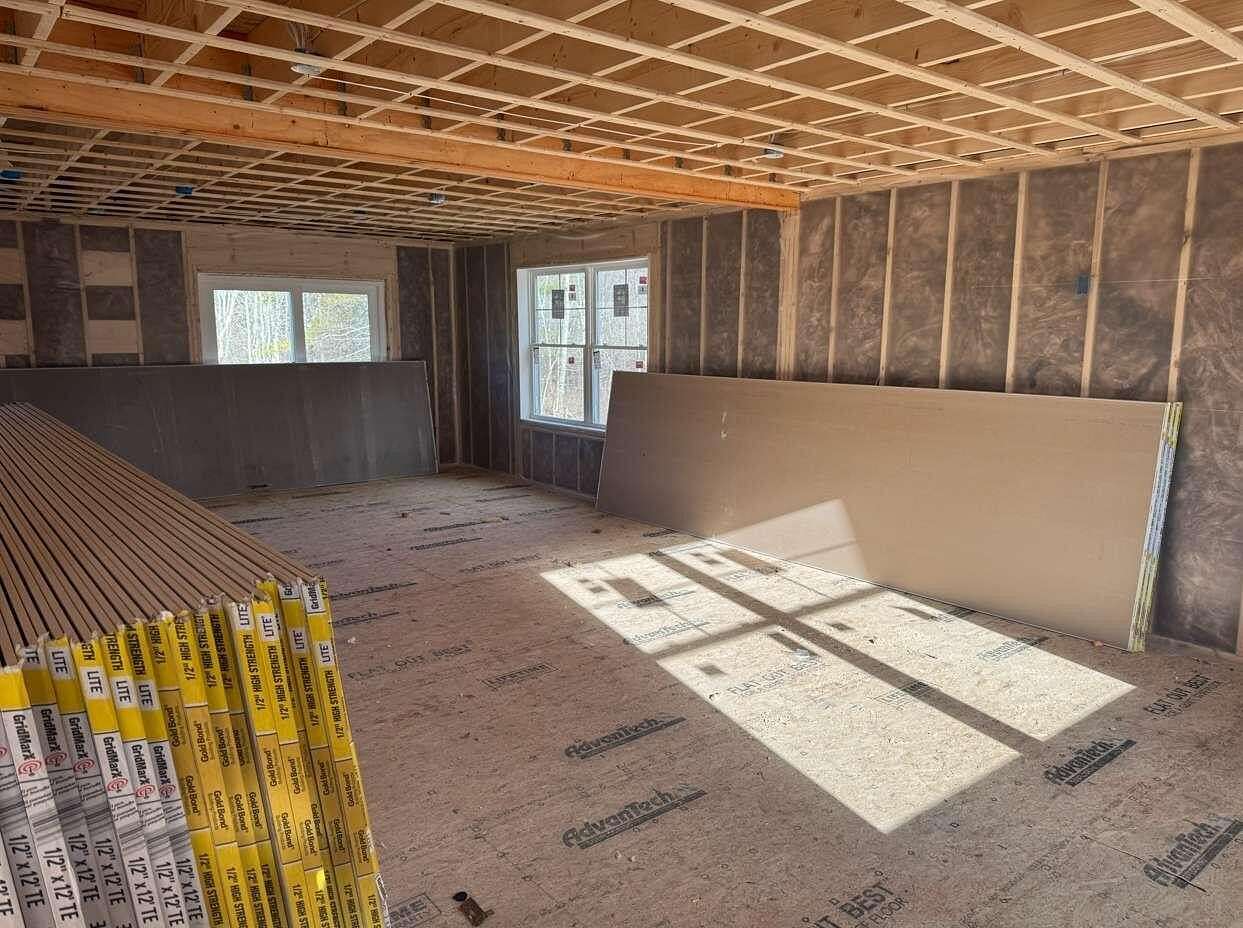 22 Acres of Land with Home for Sale in Windham Town, Maine