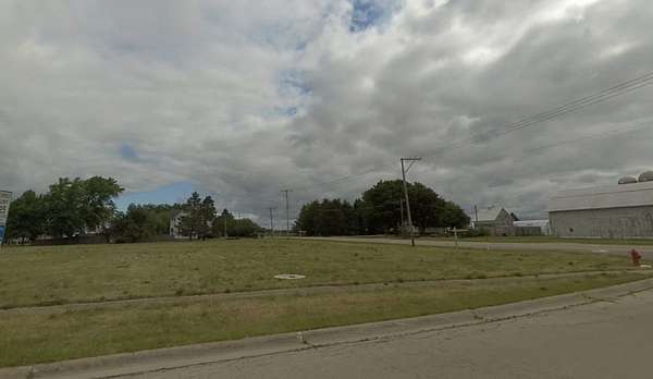 0.69 Acres of Mixed-Use Land for Sale in Cortland, Illinois