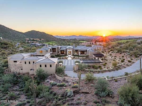 3.67 Acres of Residential Land with Home for Sale in Scottsdale, Arizona