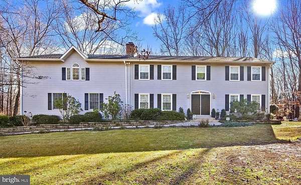 2 Acres of Residential Land with Home for Sale in Upper Marlboro, Maryland