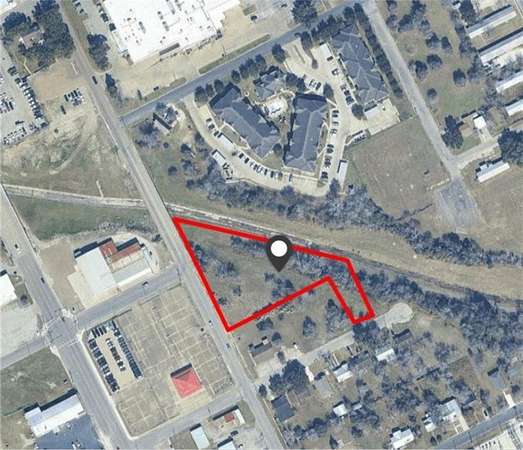 0.95 Acres of Residential Land for Sale in Beeville, Texas
