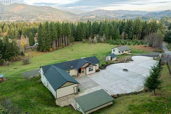 5 Acres of Residential Land with Home for Sale in Woodland, Washington
