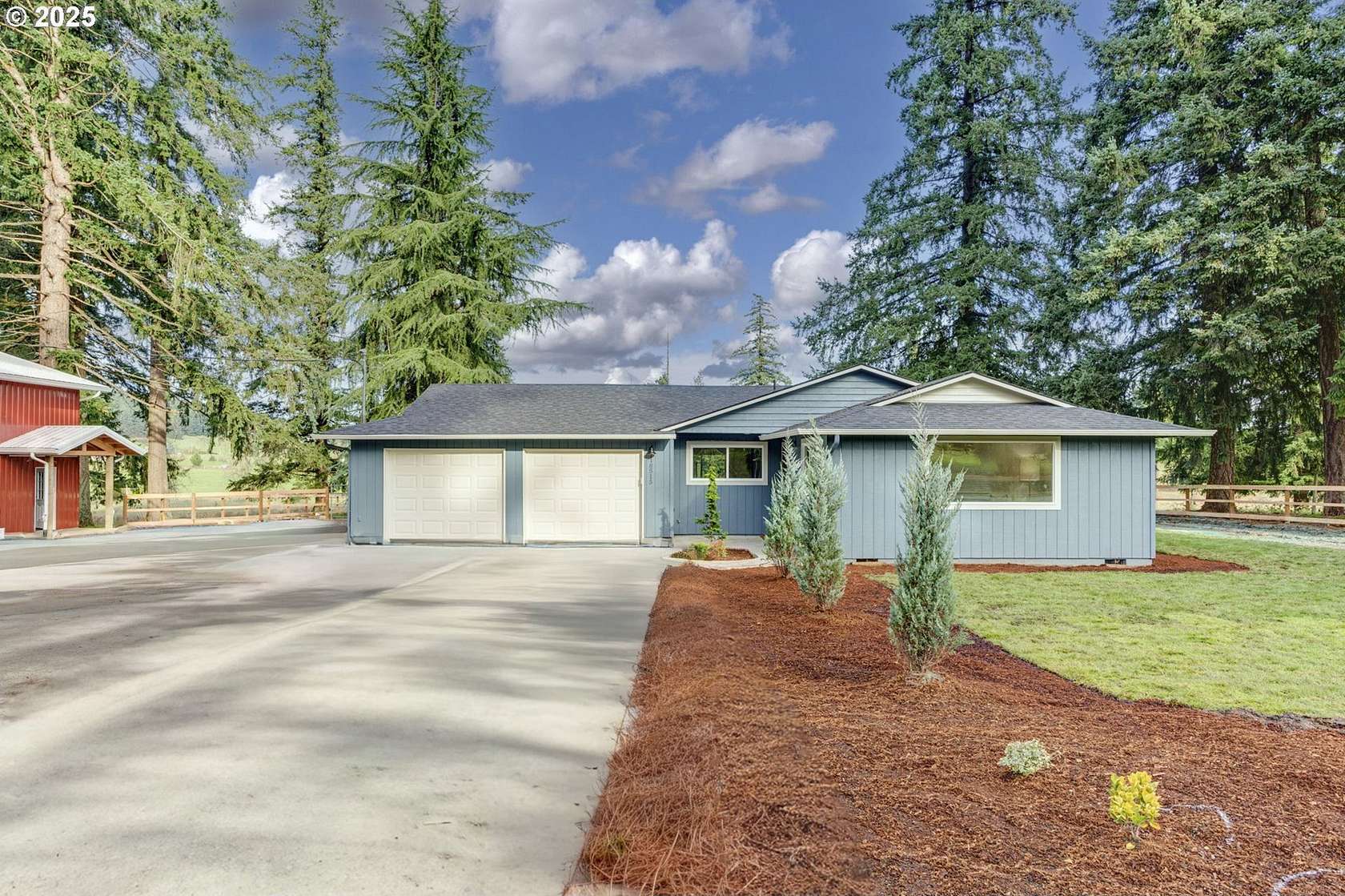 7 Acres of Residential Land with Home for Sale in Oregon City, Oregon