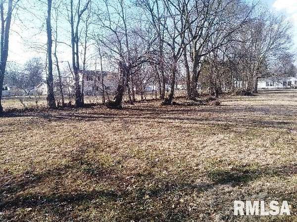 Residential Land for Sale in Girard, Illinois