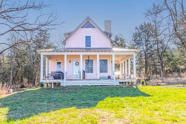 13.4 Acres of Land with Home for Sale in Lewisburg, Tennessee