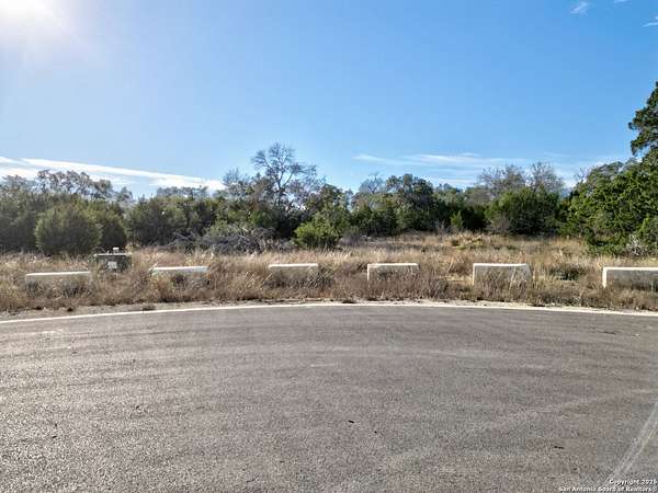 1.52 Acres of Residential Land for Sale in Bulverde, Texas