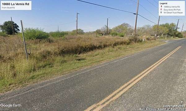 Land for Sale in Adkins, Texas