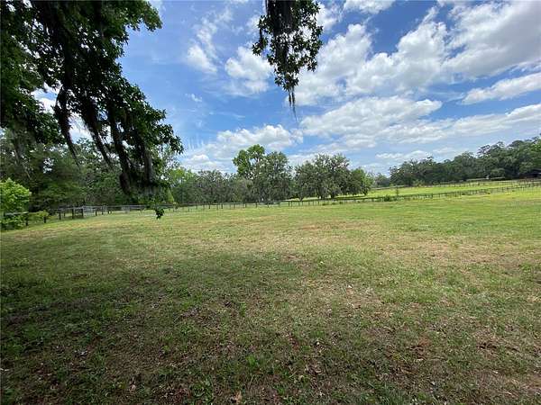18 Acres of Land for Sale in Ocala, Florida