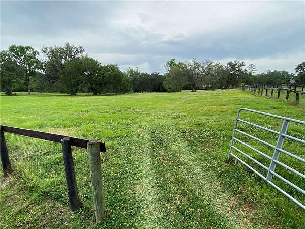 18 Acres of Agricultural Land for Sale in Ocala, Florida