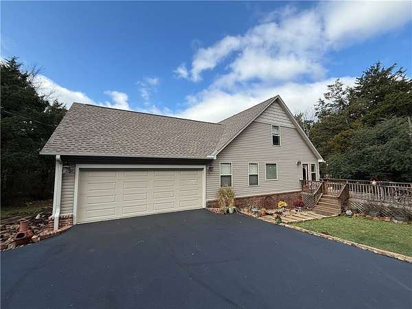 2 Acres of Land with Home for Sale in Russellville, Arkansas