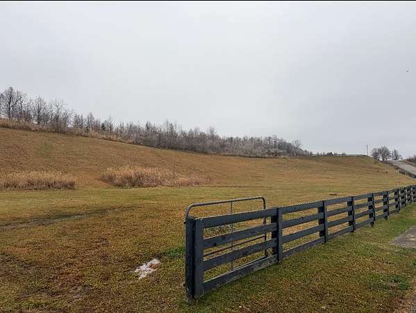 0.45 Acres of Residential Land for Sale in Prestonsburg, Kentucky