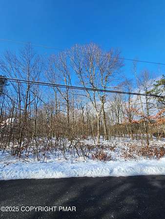 0.99 Acres of Residential Land for Sale in Jim Thorpe, Pennsylvania