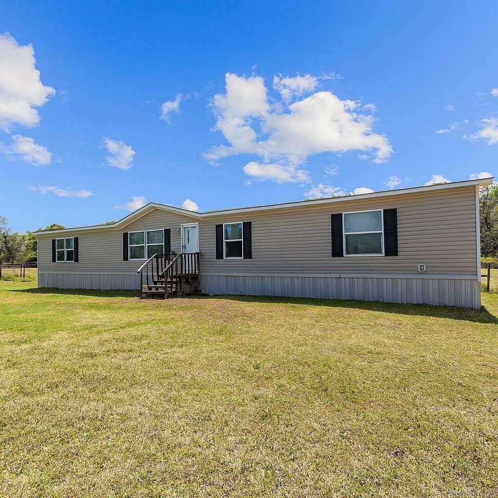 5.48 Acres of Residential Land with Home for Sale in Searcy, Arkansas