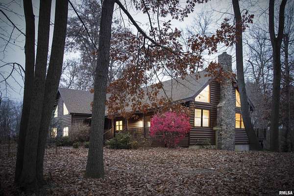 13 Acres of Recreational Land with Home for Sale in Griggsville, Illinois