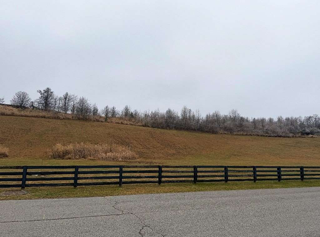 0.4 Acres of Residential Land for Sale in Prestonsburg, Kentucky