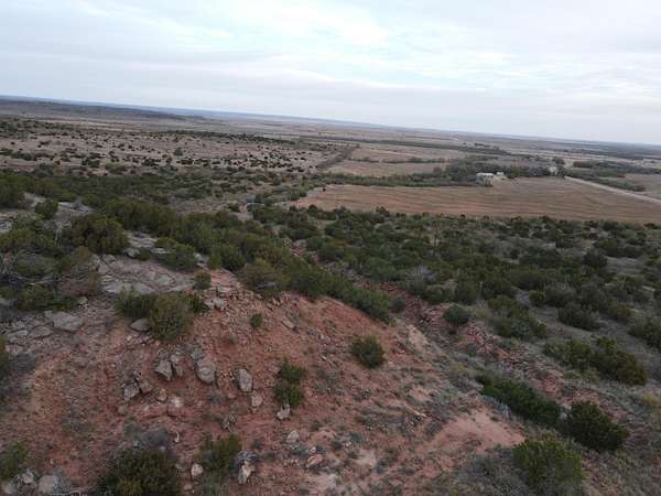 100 Acres of Land with Home for Sale in Flomot, Texas