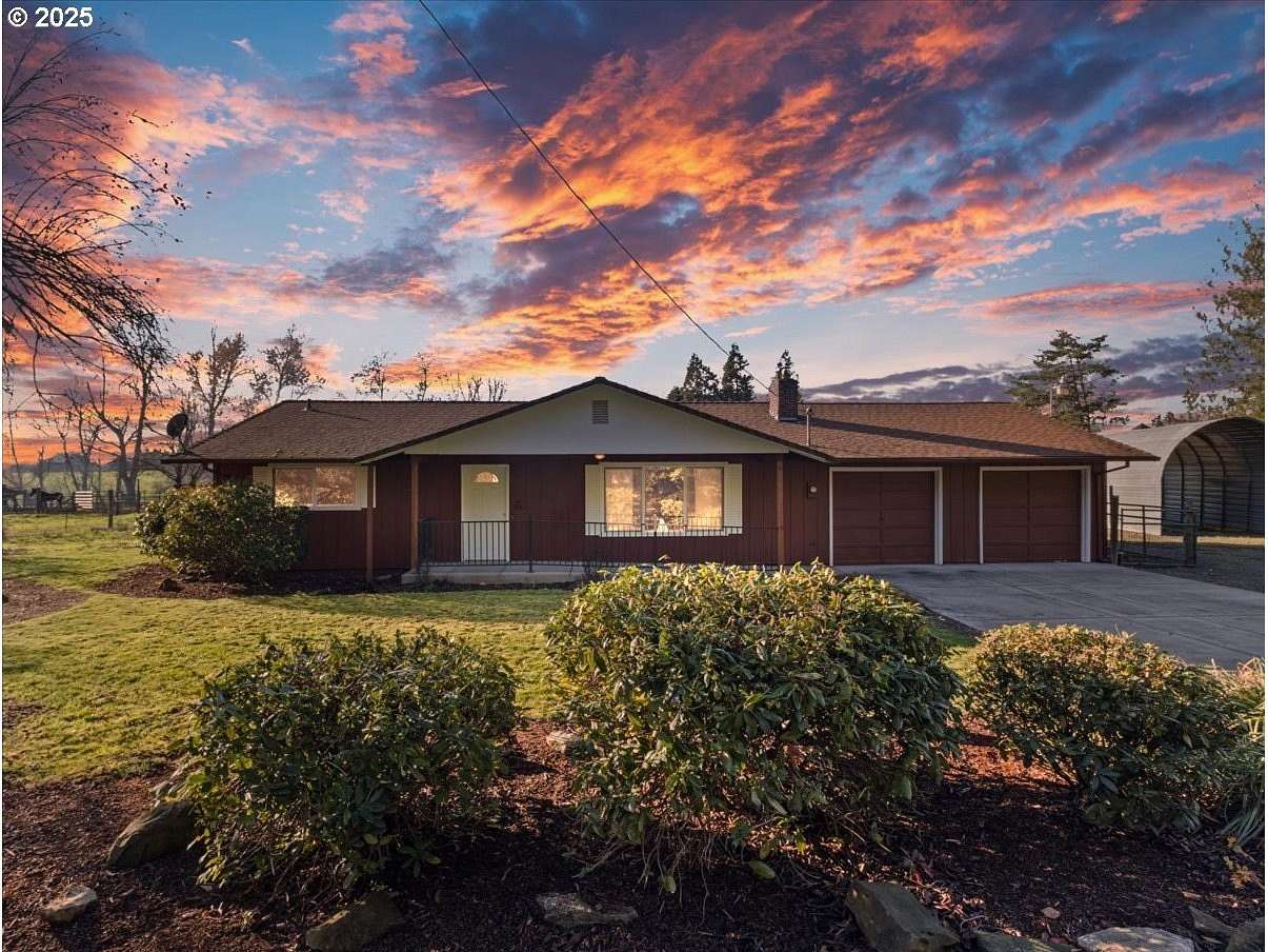 2 Acres of Residential Land with Home for Sale in Canby, Oregon