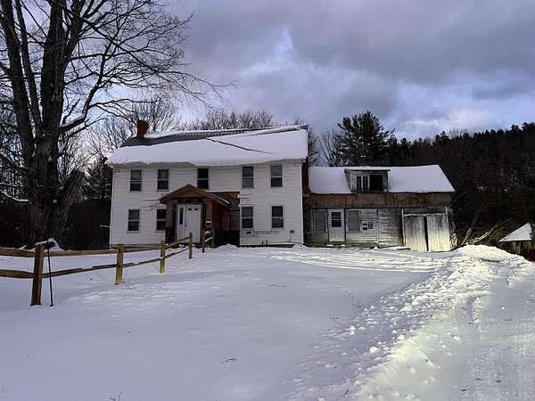 15.8 Acres of Land with Home for Sale in Jamaica, Vermont