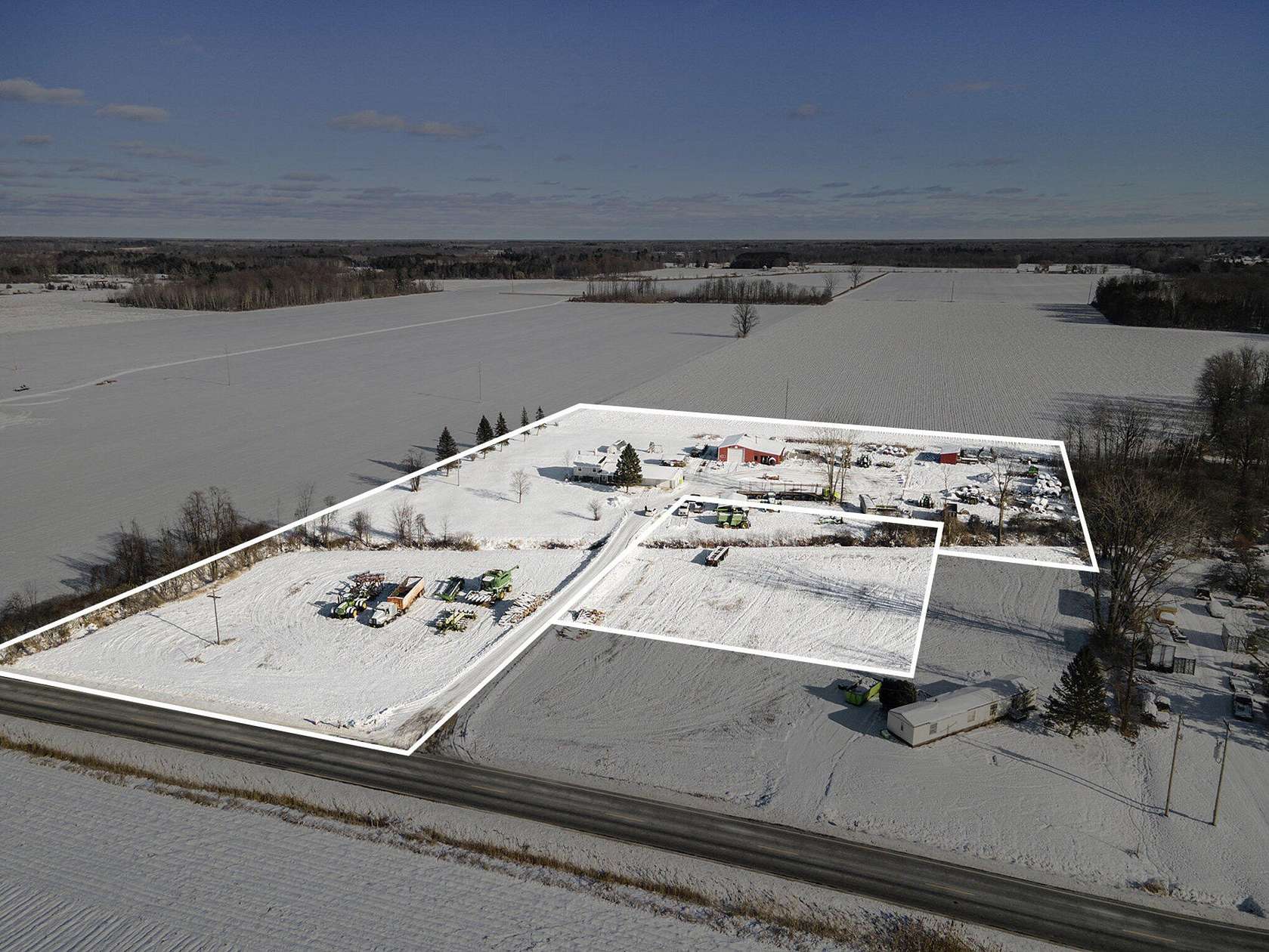 5.14 Acres of Residential Land with Home for Sale in Coleman, Michigan