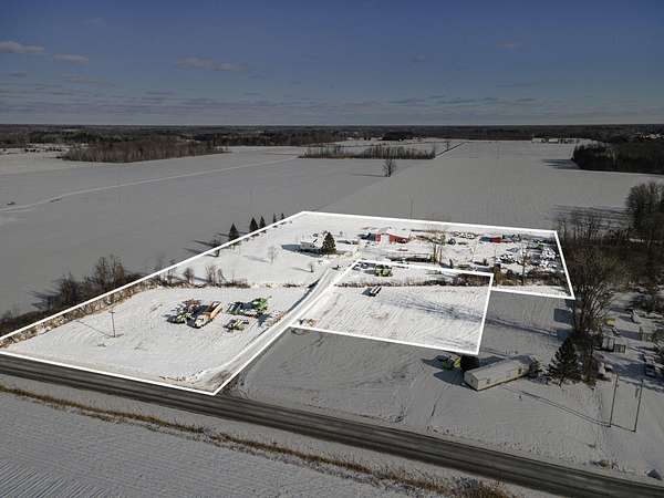 5.14 Acres of Residential Land with Home for Sale in Coleman, Michigan