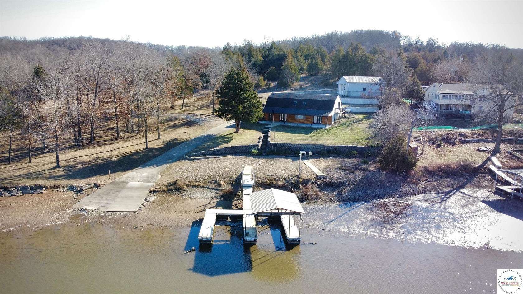 7 Acres of Land with Home for Sale in Warsaw, Missouri