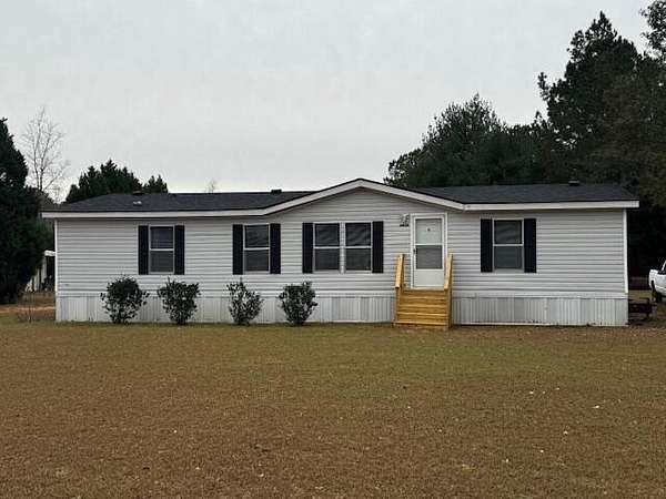 2 Acres of Residential Land with Home for Sale in Wedgefield, South Carolina