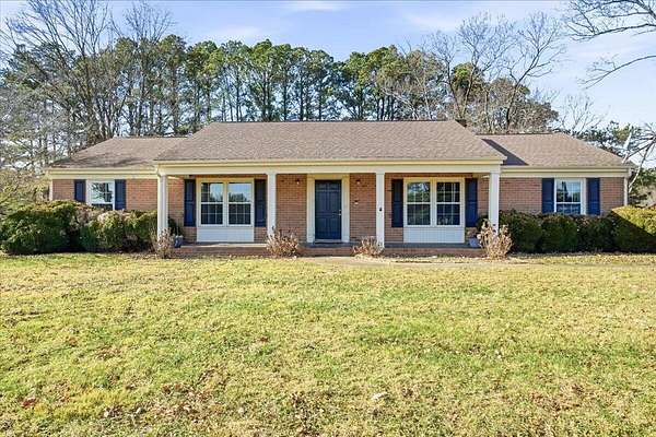 5.22 Acres of Residential Land with Home for Sale in Bedford, Virginia