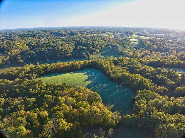 23 Acres of Recreational & Residential Land for Sale in Highlandville, Missouri