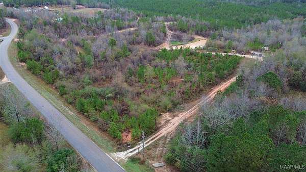 20.8 Acres of Recreational Land for Sale in Eclectic, Alabama