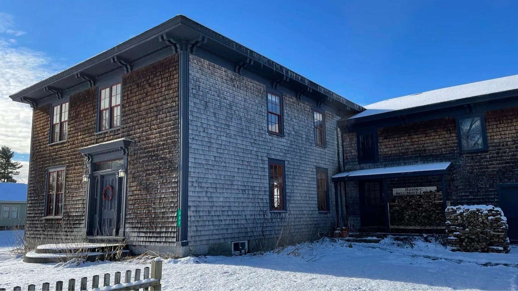 1.55 Acres of Residential Land with Home for Sale in Alburgh, Vermont