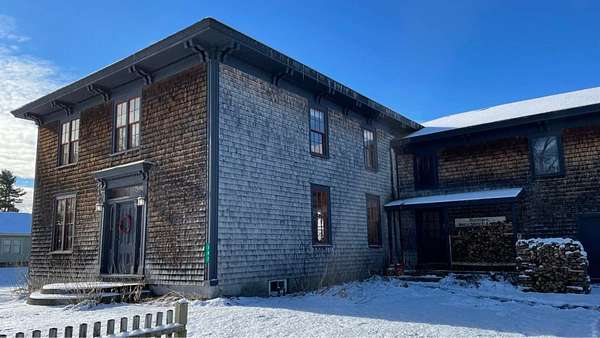 1.55 Acres of Residential Land with Home for Sale in Alburgh, Vermont