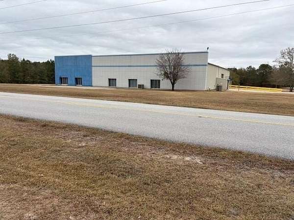 4 Acres of Improved Commercial Land for Sale in Williston, South Carolina