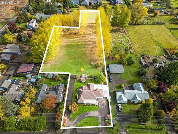 1.7 Acres of Residential Land for Sale in Corvallis, Oregon