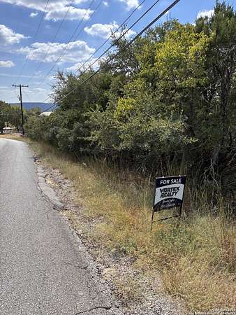 2.37 Acres of Residential Land for Sale in Canyon Lake, Texas