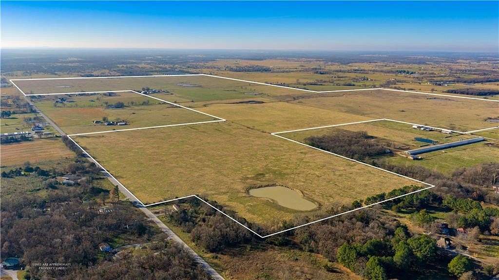 583 Acres of Land for Sale in Gentry, Arkansas