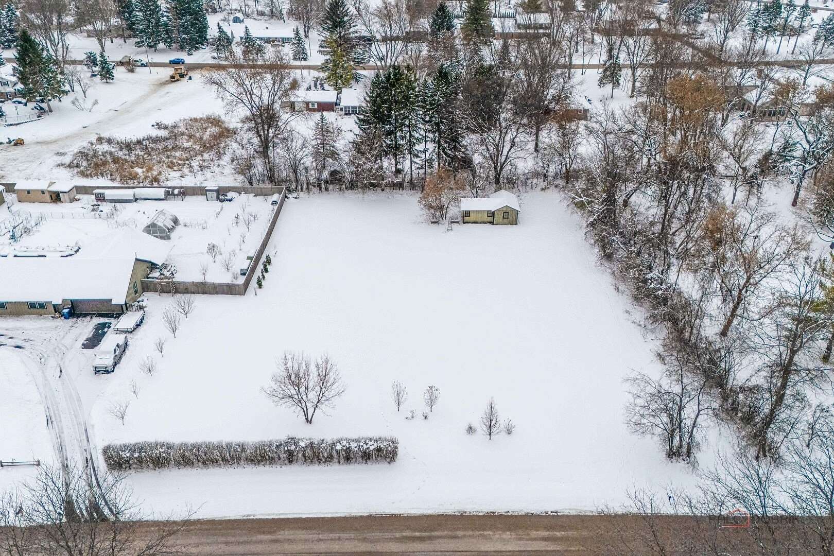 0.93 Acres of Residential Land for Sale in Gurnee, Illinois