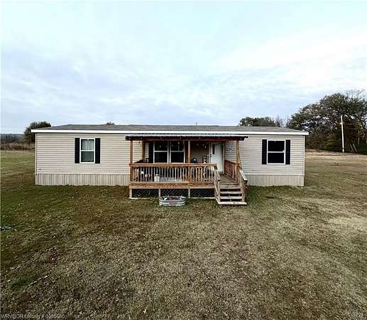 2 Acres of Improved Mixed-Use Land for Sale in Mulberry, Arkansas