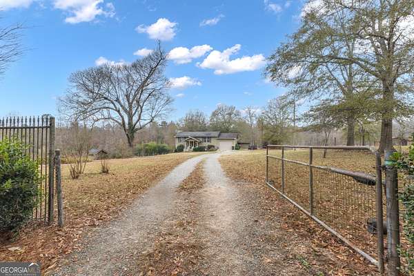 3.15 Acres of Residential Land with Home for Sale in Brooks, Georgia