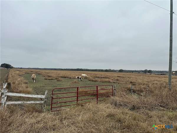10.3 Acres of Land for Sale in Troy, Texas