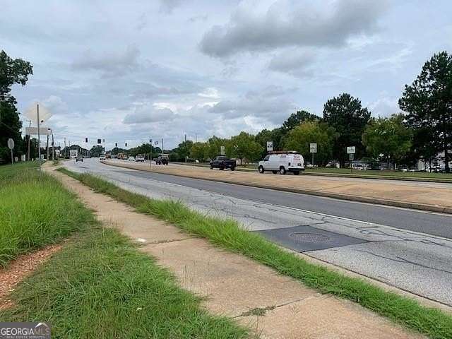 0.8 Acres of Commercial Land for Sale in Griffin, Georgia