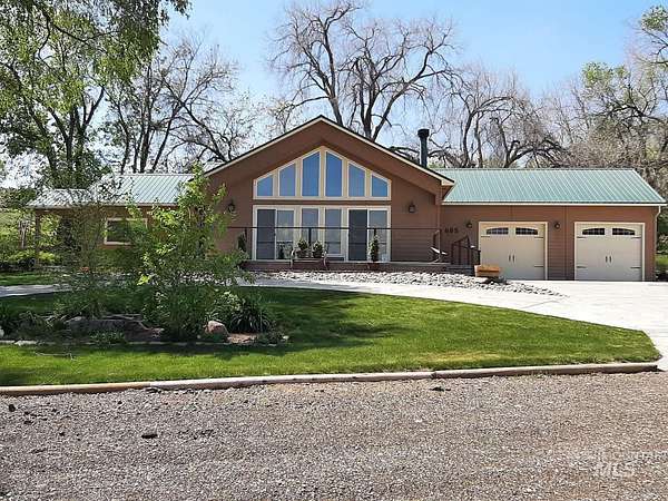 4.8 Acres of Residential Land with Home for Sale in Ontario, Oregon