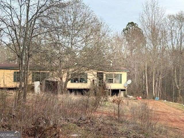 5 Acres of Residential Land with Home for Sale in Temple, Georgia