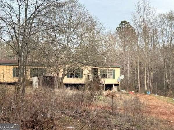 5 Acres of Residential Land with Home for Sale in Temple, Georgia