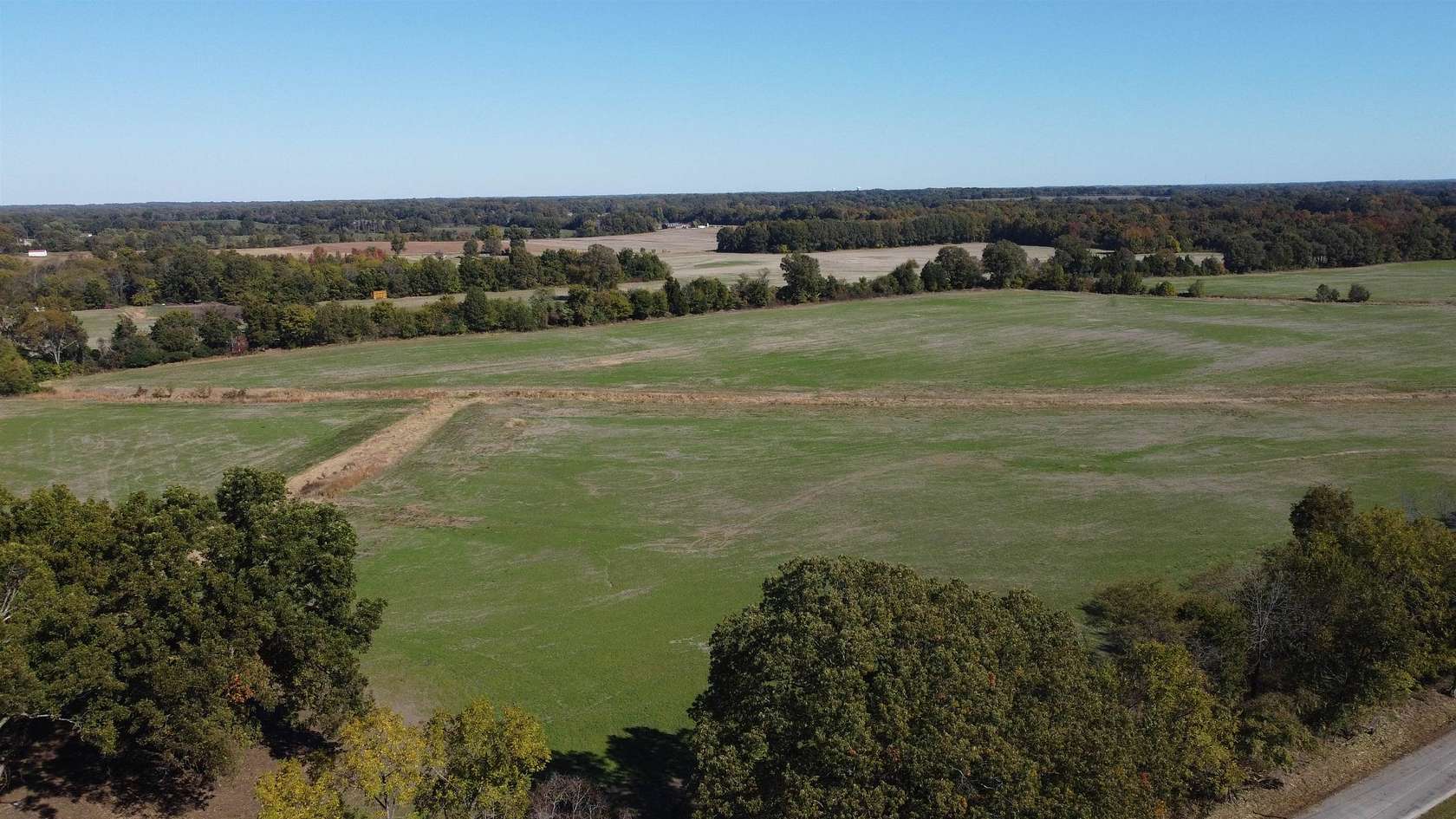 5.7 Acres of Residential Land for Sale in Mason, Tennessee
